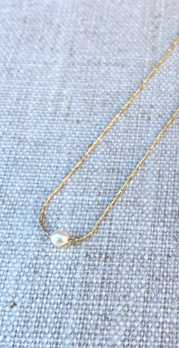 Collier fil d’or Perle