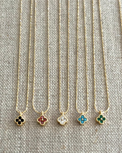 Collier fil d’or Trèfle